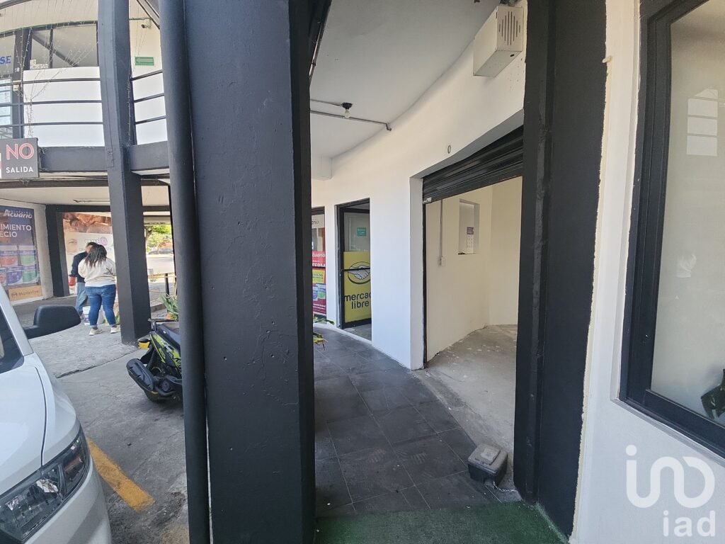 Local Comercial en renta en Bosque de Aragón, Nezahualcóyotl