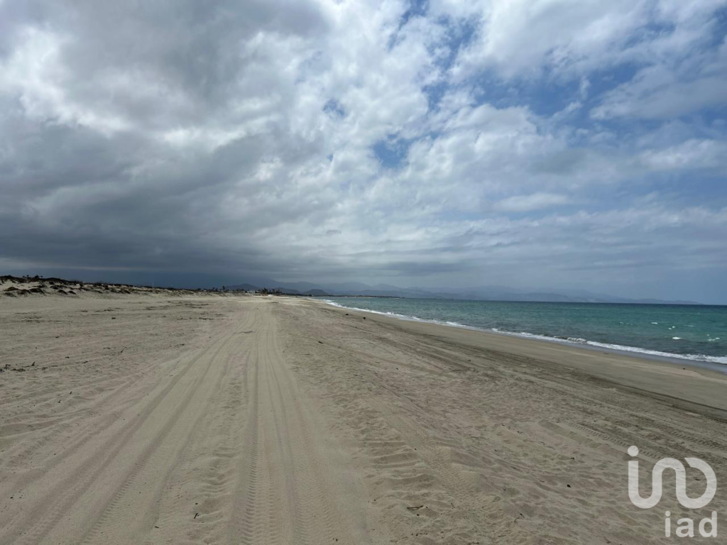VENTA DE TERRENO EN LA RIBERA