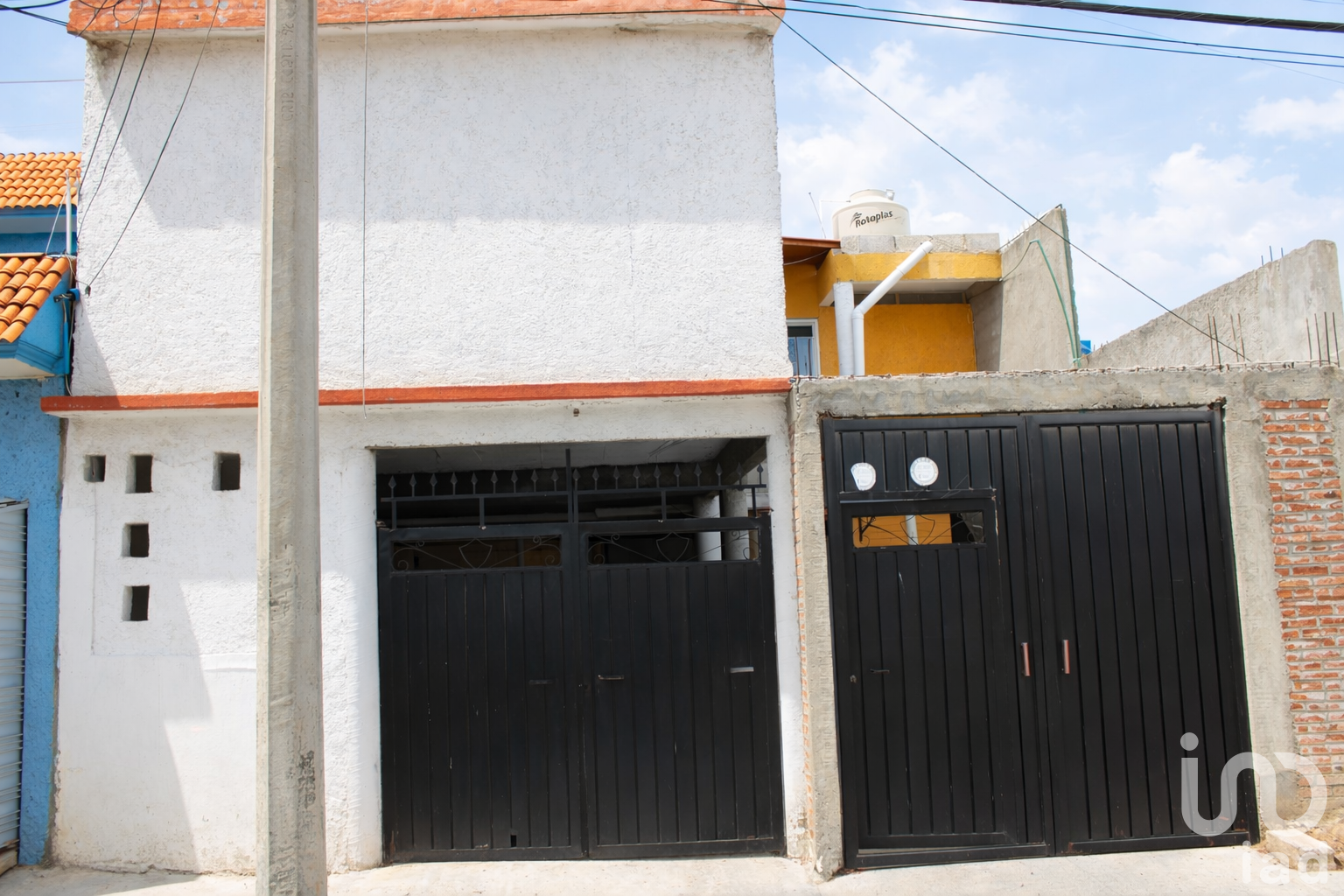 VENTA DE CASA EN FRACCIONAMIENTO VENTA DE CARPIO CON UN VALOR DE 30 % MENOR A SU VALOR ESTIMADO
