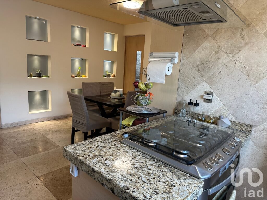 Venta de Casa en Residencial del Sol, Metepec, Edo México