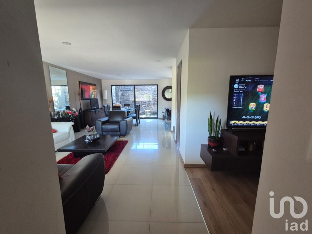 CASA EN VENTA EN JESUS DEL MONTE MORELIA