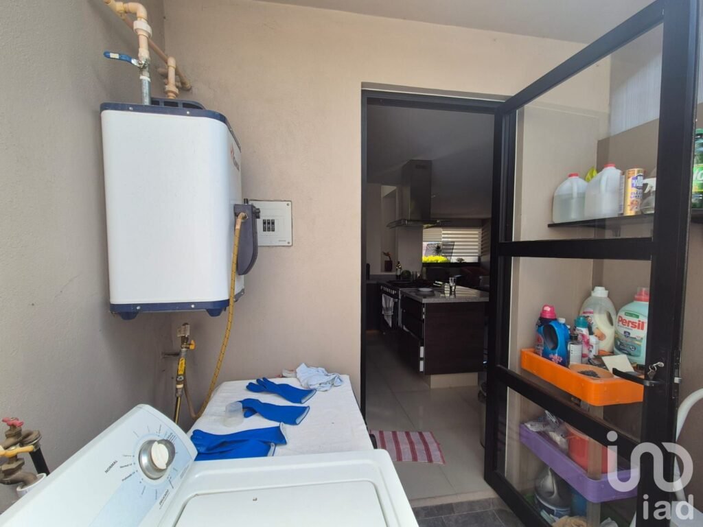 CASA EN VENTA EN JESUS DEL MONTE MORELIA