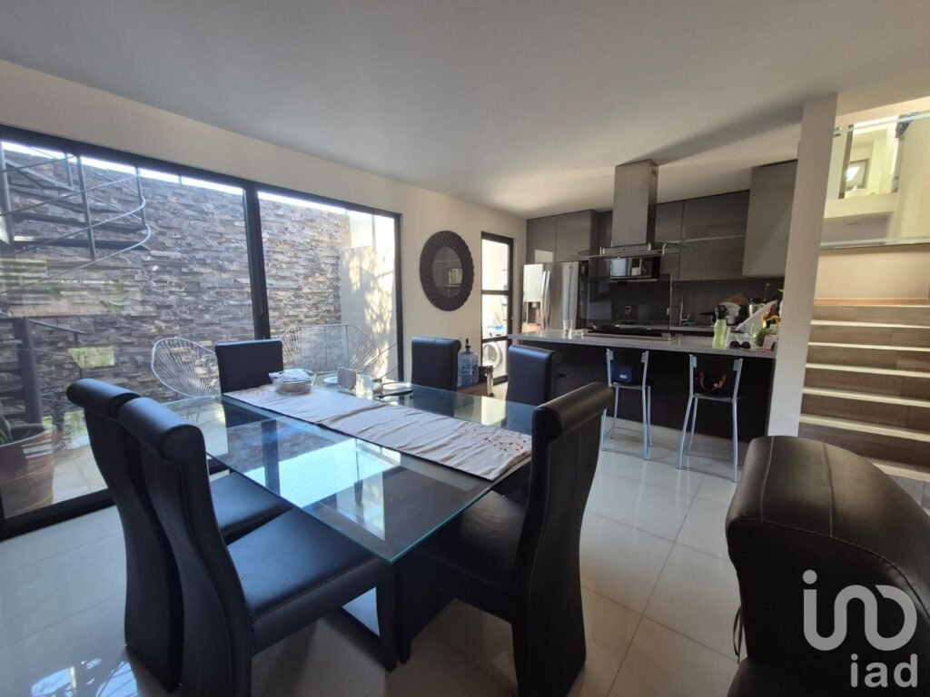CASA EN VENTA EN JESUS DEL MONTE MORELIA