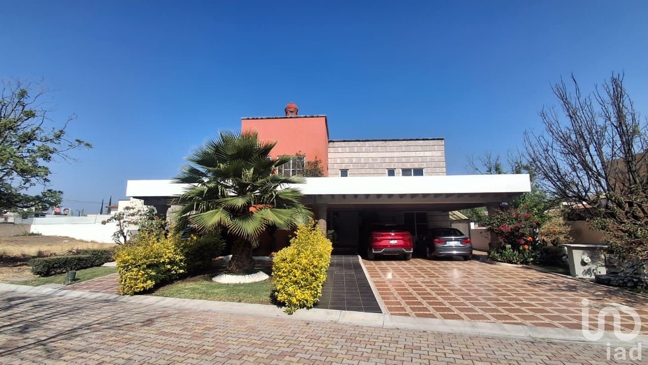 Casa en Venta en Ampliación Huertas del Carmen Corregidora Queretaro