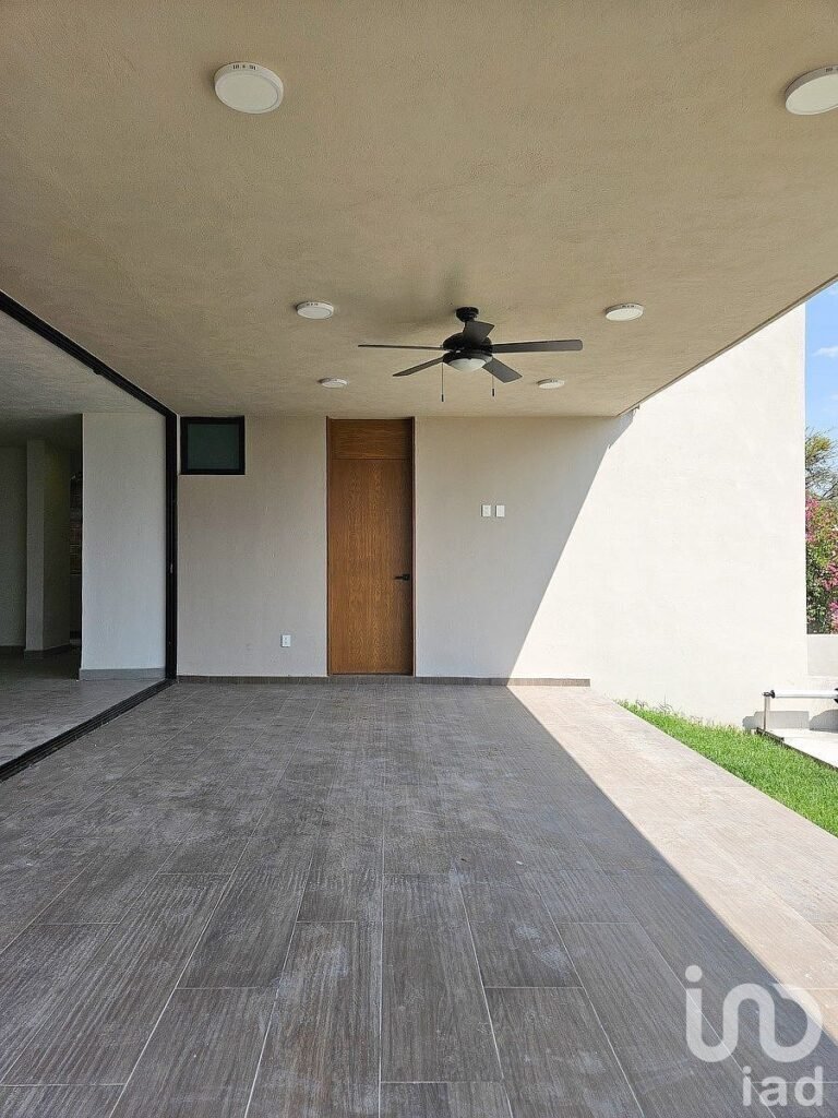 CASA EN VENTA EN CHAPALA