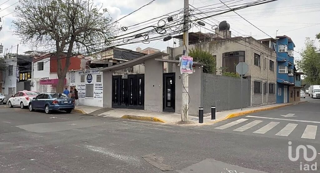 CASA EN VENTA EN COLONIA DEL GAS