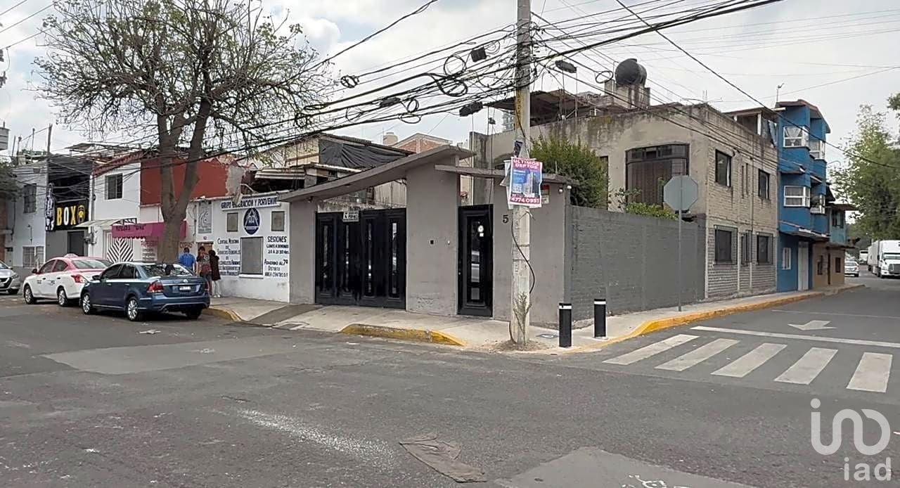 CASA EN VENTA EN COLONIA DEL GAS CASA EN VENTA EN COLONIA DEL GAS