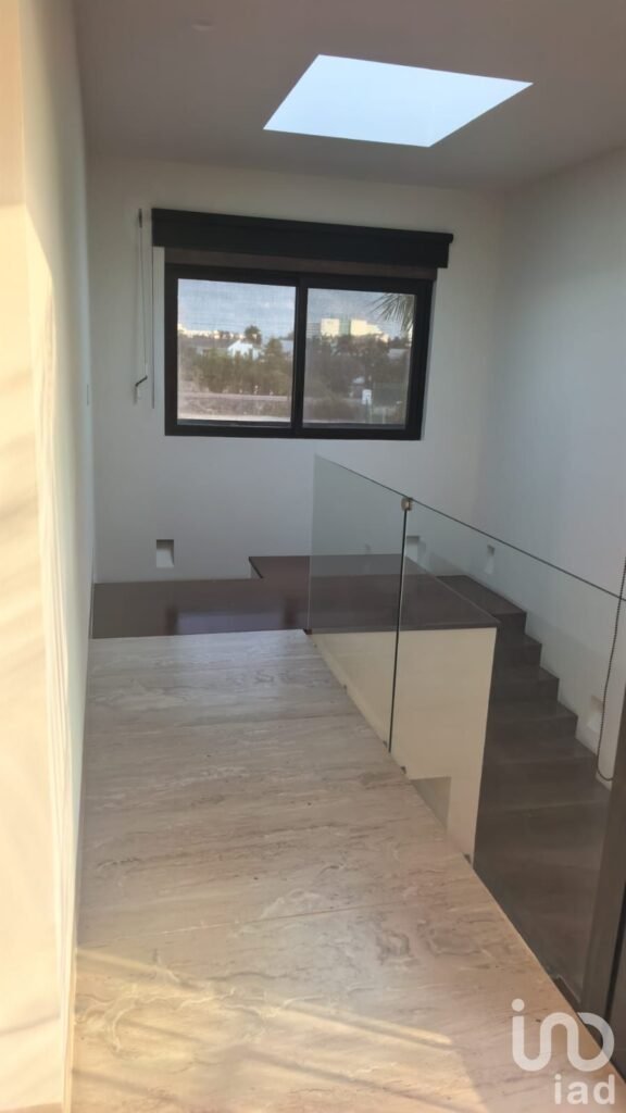 VENDO CASA EN RESIDENCIAL ISLA DORADA 4 RECAMARAS, ZONA HOTELERA, CANCUN, Q. ROO