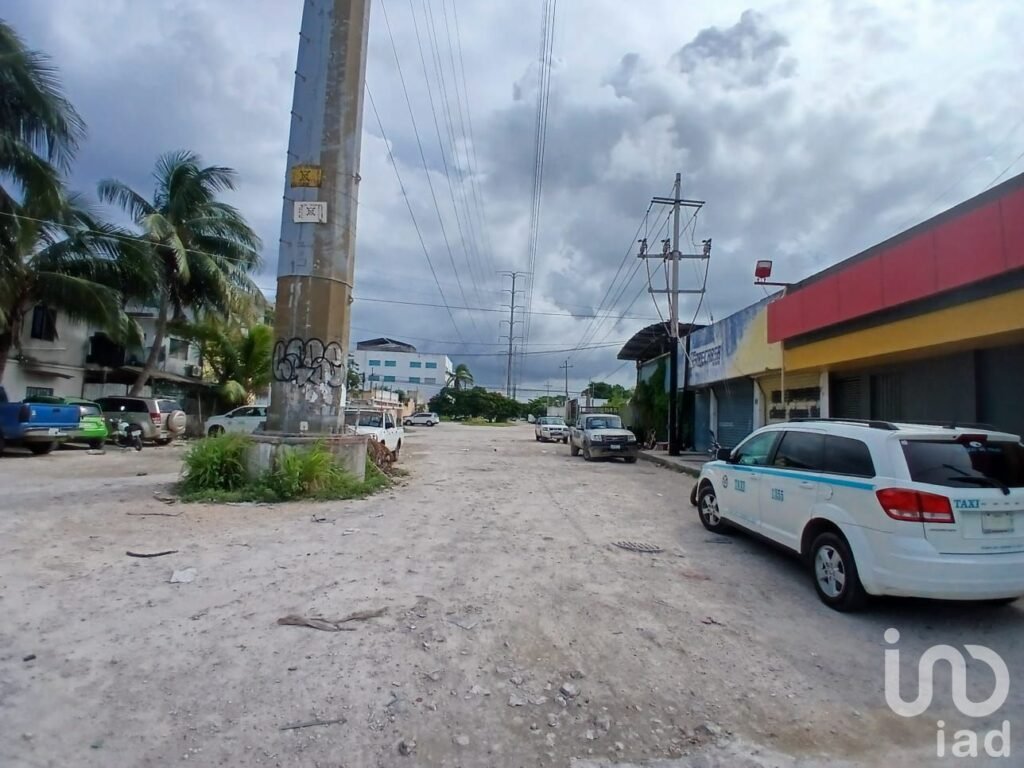 TERRENO EN VENTA EN PLAYA DEL CARMEN