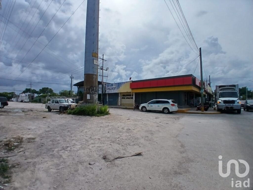 TERRENO EN VENTA EN PLAYA DEL CARMEN