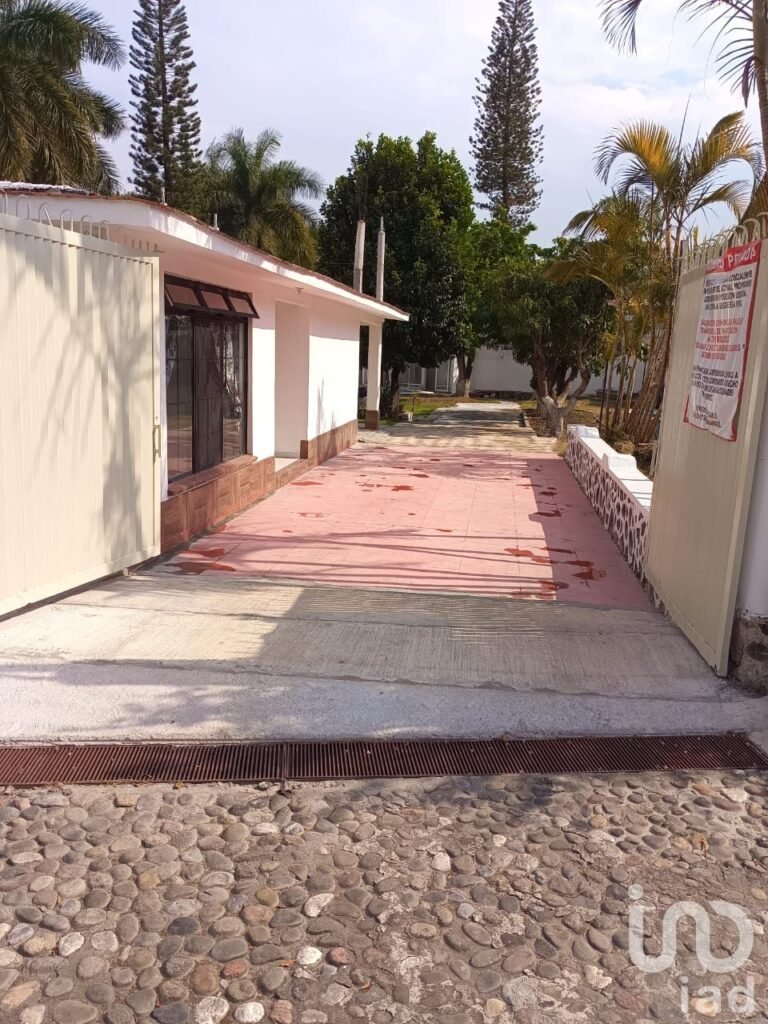 Renta de casa en las Fincas Jiutepec