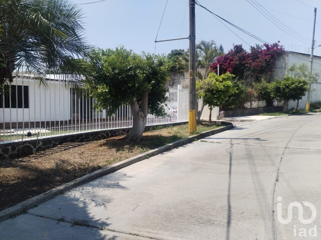 Renta de casa en las Fincas Jiutepec