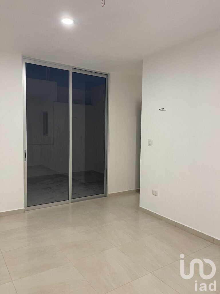 CASA EN VENTA DE 3 HABITACIONES  EN GRAN SAN PEDRO CHOLUL RESIDENCIAL VITUA