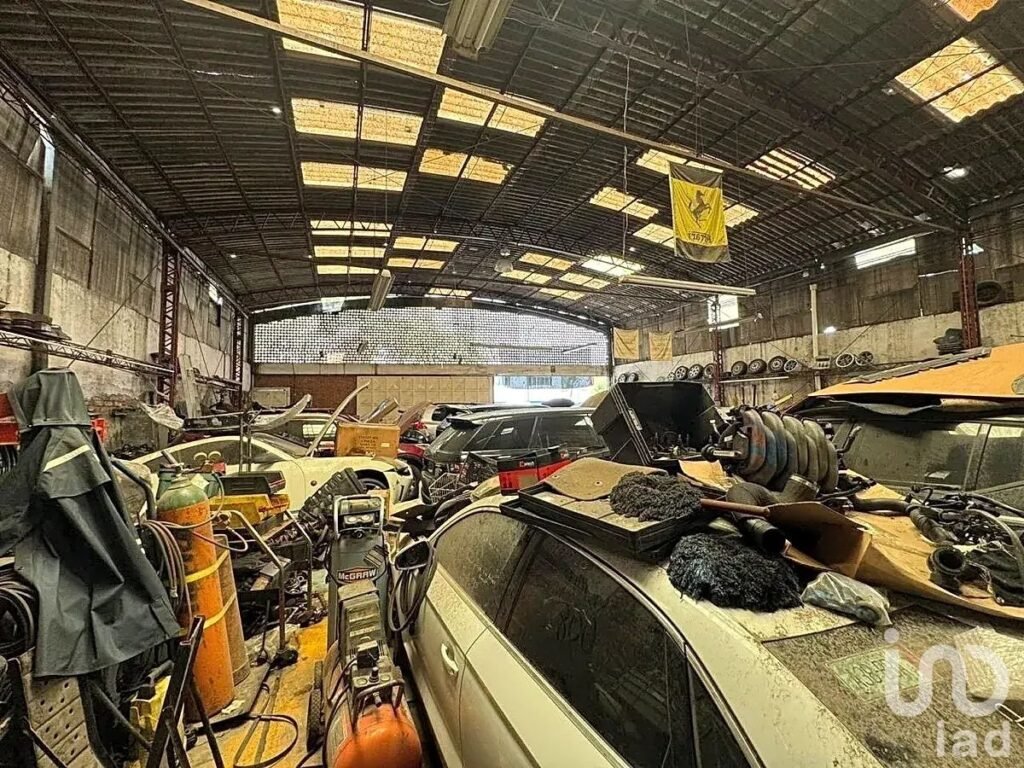 Venta Bodega Centrica Uso de Suelo HC4/20