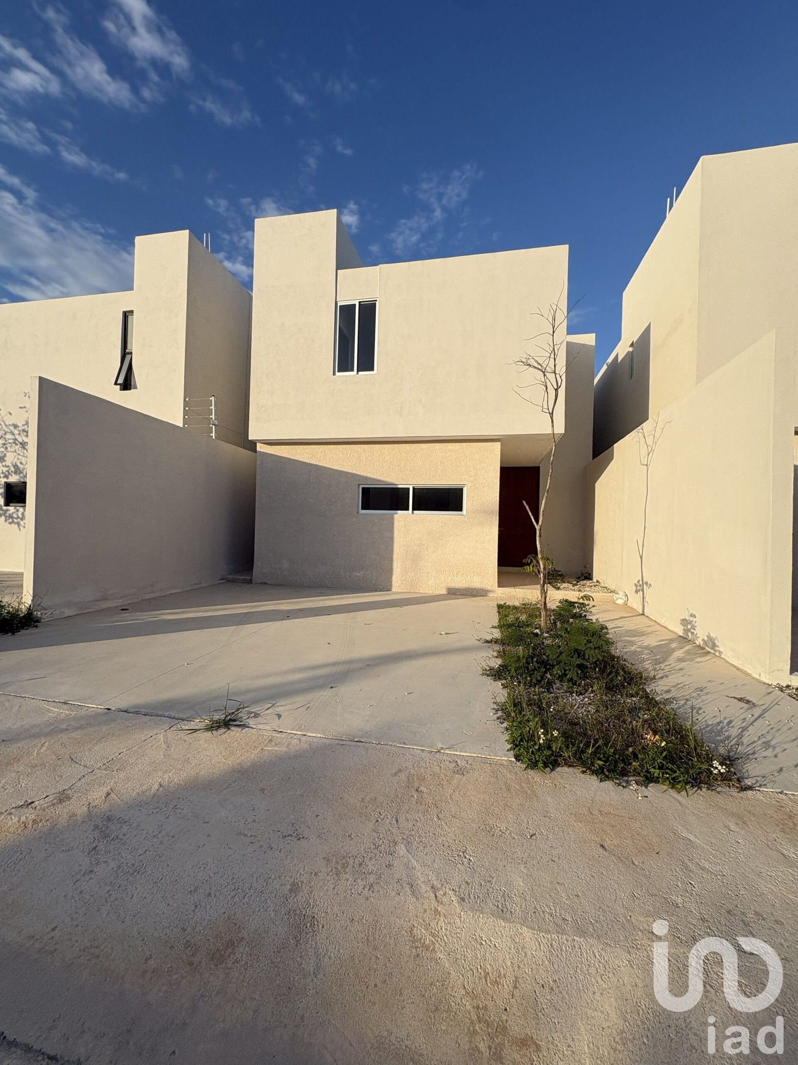 CASA  EN VENTA DE 3 HABITACIONES EN GRAN SAN PEDRO CHOLUL VITUA RESIDENCIAL