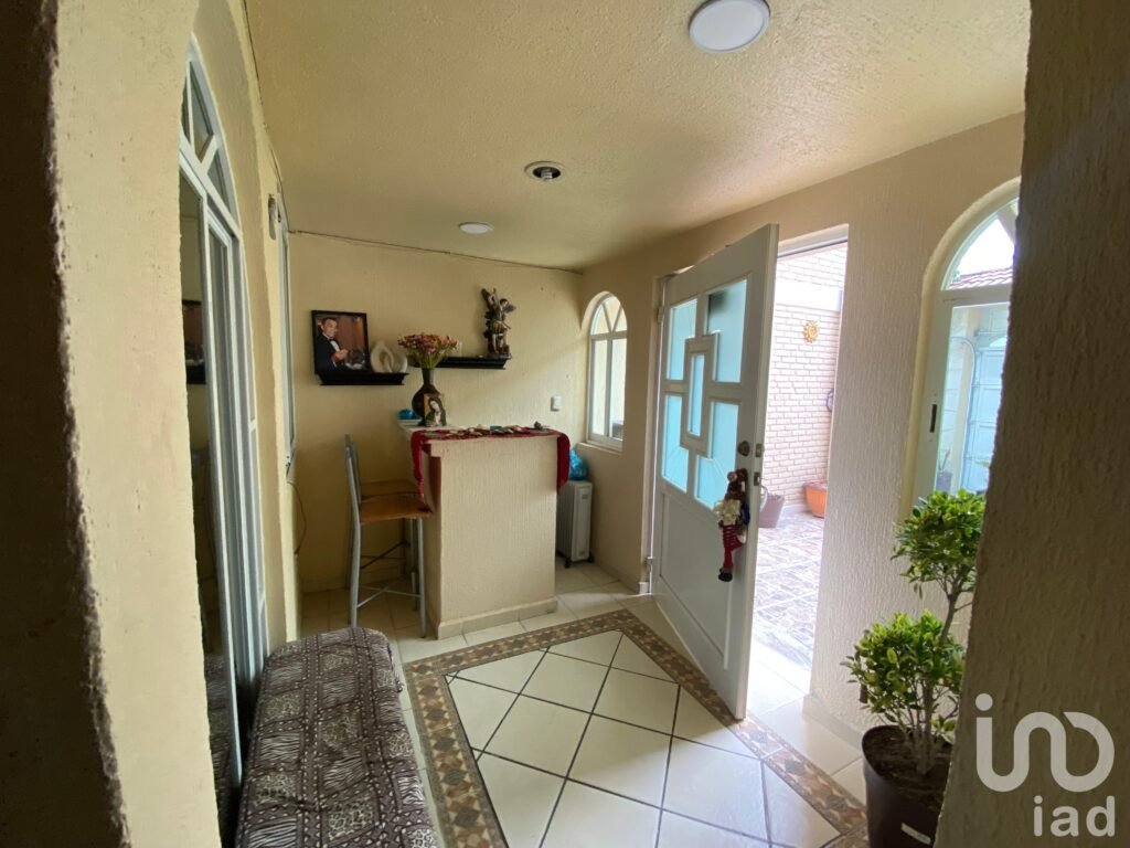 Casa en venta en Fraccionamiento Imágenes, Toluca, México