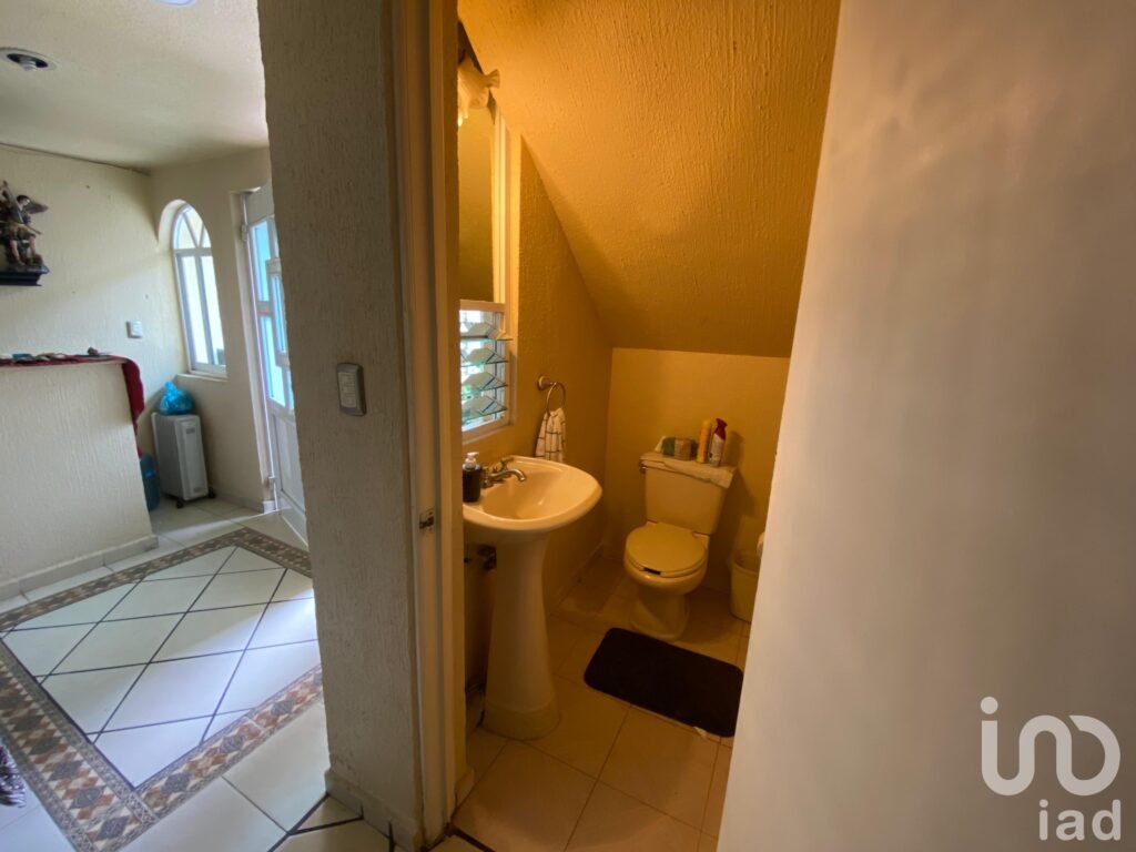 Casa en venta en Fraccionamiento Imágenes, Toluca, México
