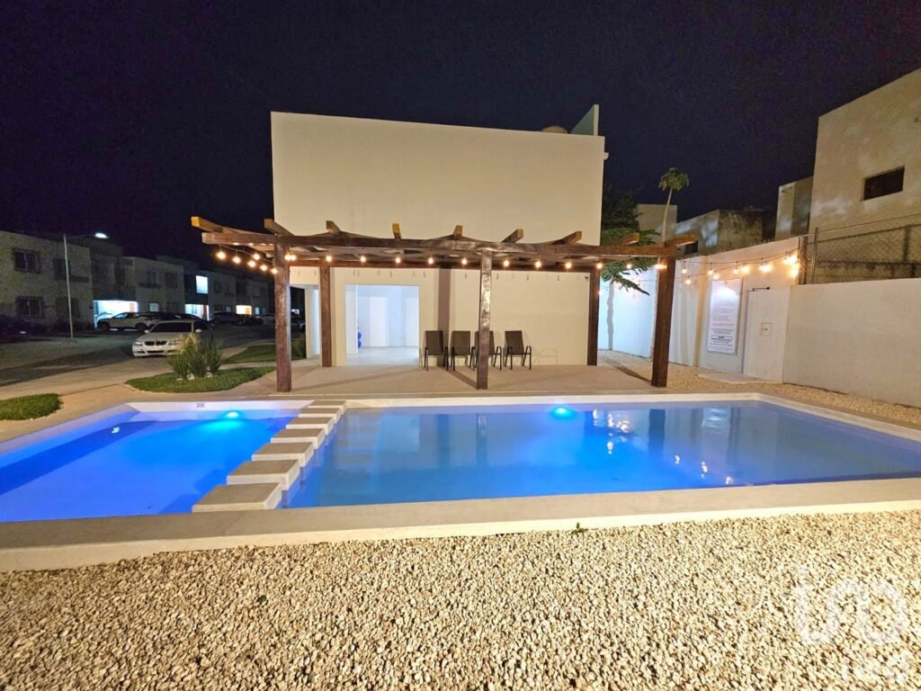 VENDO CASA EN ISLAS CANARIAS 3 REC  ZONA SUR, CANCUN, Q.ROO
