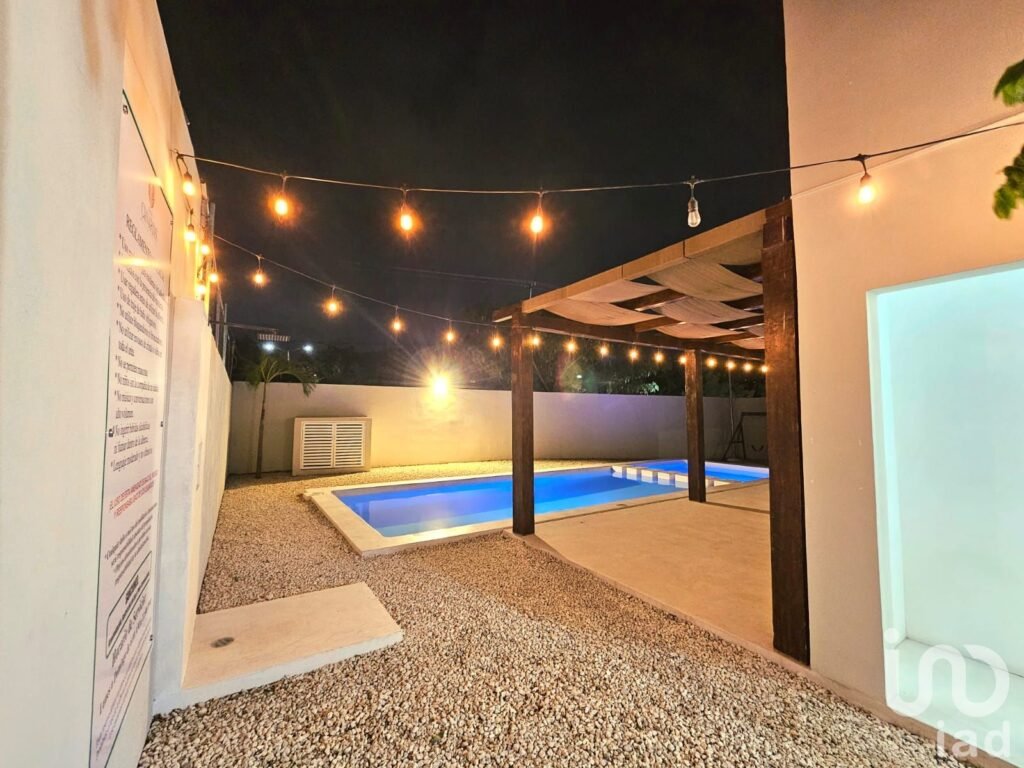VENDO CASA EN ISLAS CANARIAS 3 REC  ZONA SUR, CANCUN, Q.ROO