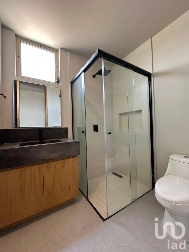 CASA EN VENTA EN BOSQUES VALLARTA