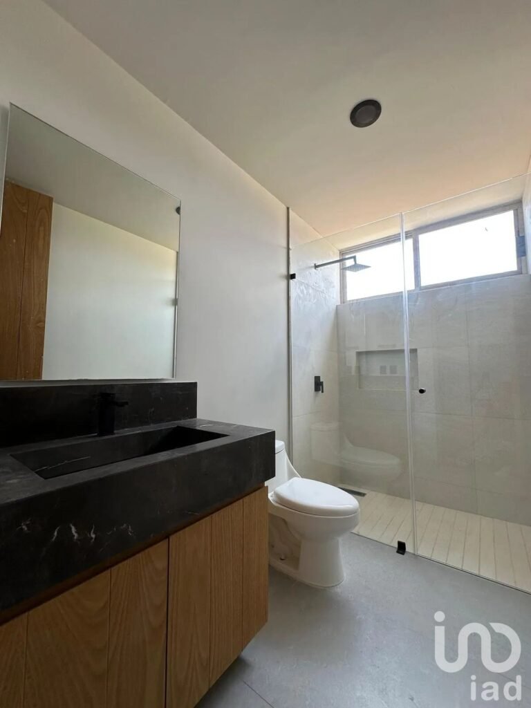 CASA EN VENTA EN BOSQUES VALLARTA