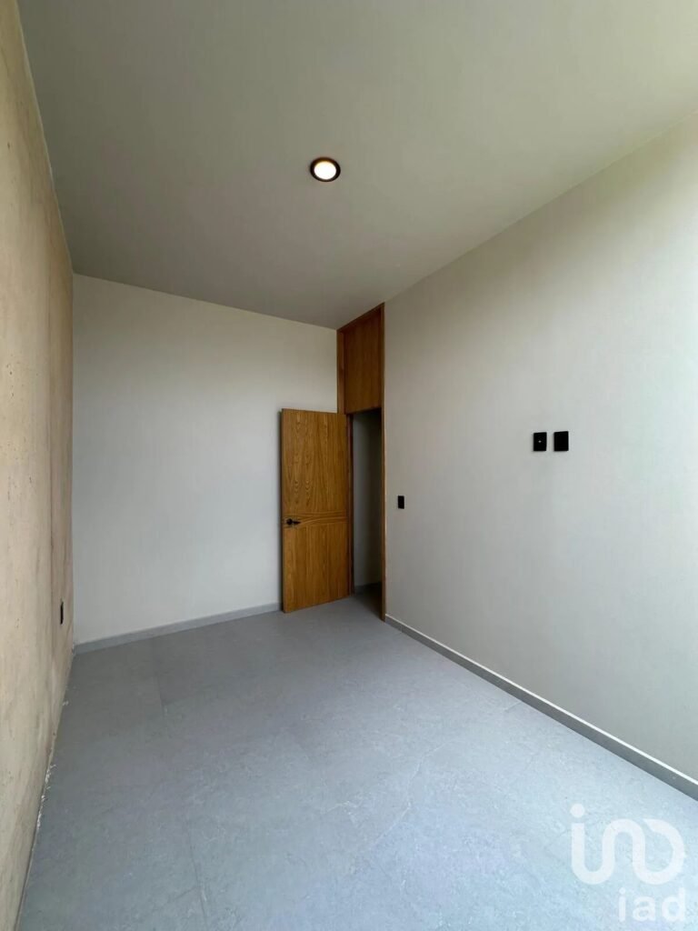 CASA EN VENTA EN BOSQUES VALLARTA