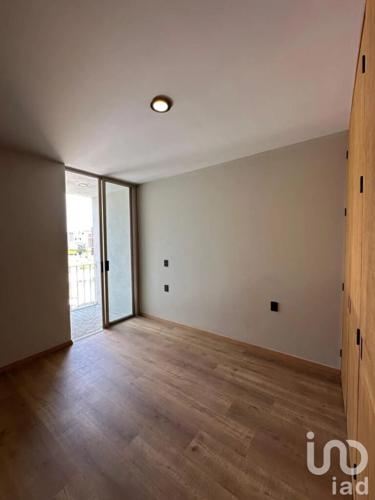 CASA EN VENTA EN BOSQUES VALLARTA