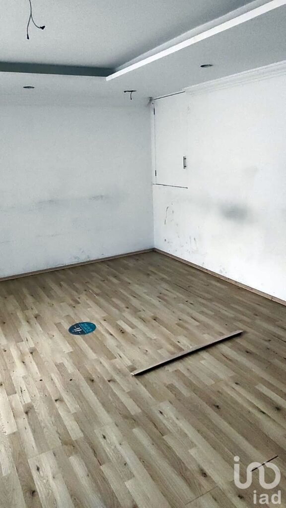 Renta de local comercial en insurgentes sur.