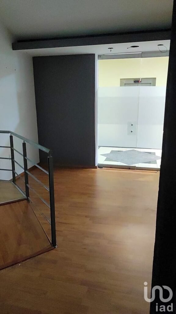 Renta de local comercial en insurgentes sur.