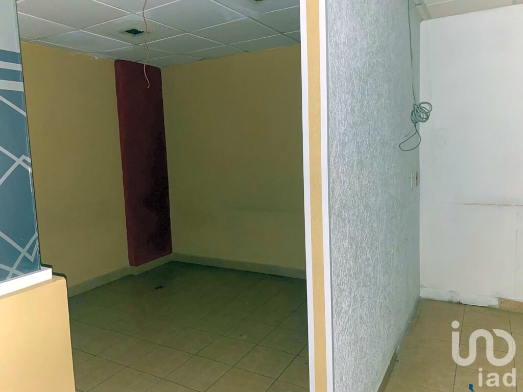 Renta de local comercial en insurgentes sur.