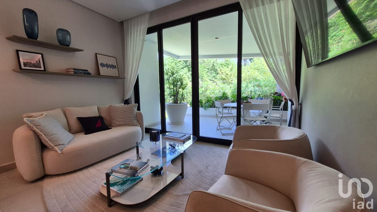 DEPARTAMENTO EN VENTA CON EXCELENTE UBICACIÓN BLVD. COLOSIO, CANCUN