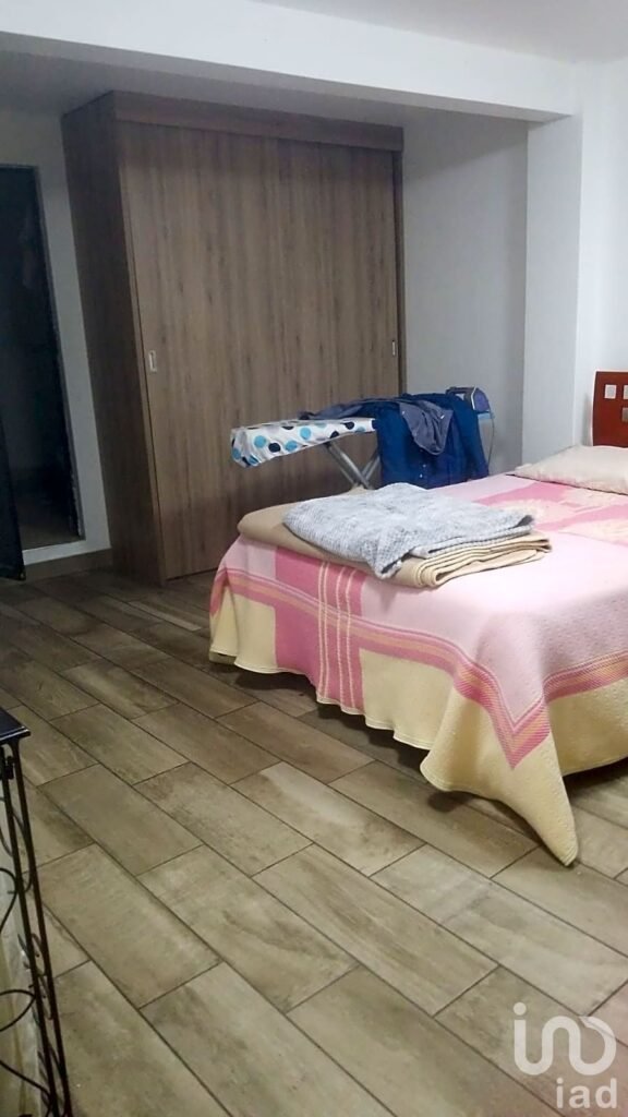 Departamento en la Agrícola Oriental sobre eje 3 Sur