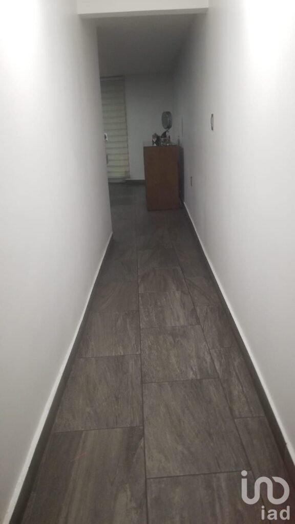 Departamento en la Agrícola Oriental sobre eje 3 Sur