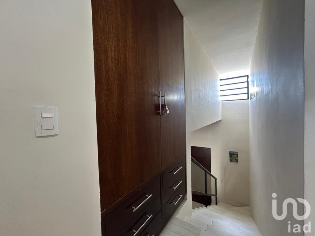 Casa en Renta en Privada Ubicada en Conkal, Yucatán, con Piscina y Paneles Solares