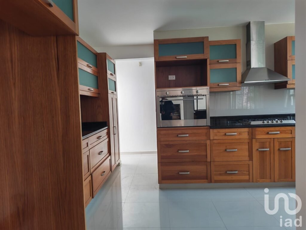 RESIDENCIA EN VENTA, FRACC. VISTA REAL SUR