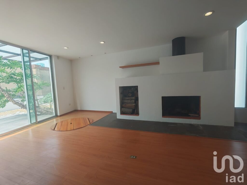 RESIDENCIA EN VENTA, FRACC. VISTA REAL SUR