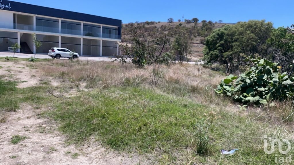 Venta de terreno  uso comercial