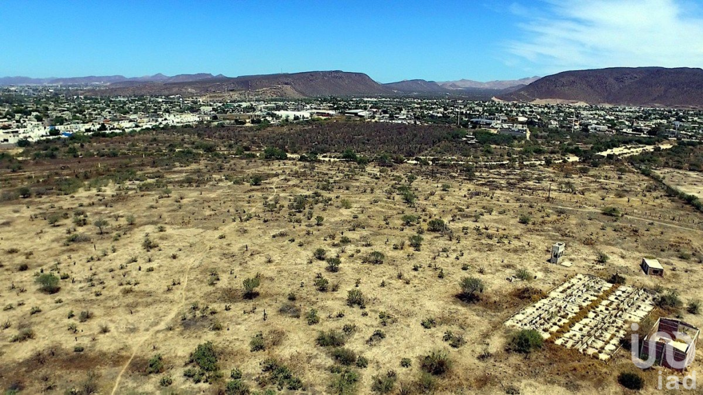 TERRENO EN VENTA EN DIANA LAURA PARA DESARROLLAR