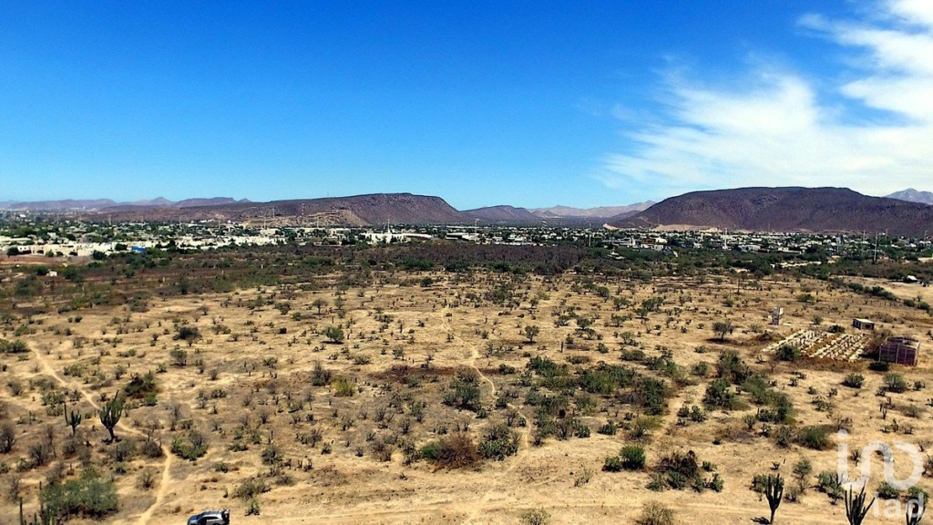 TERRENO EN VENTA EN DIANA LAURA PARA DESARROLLAR