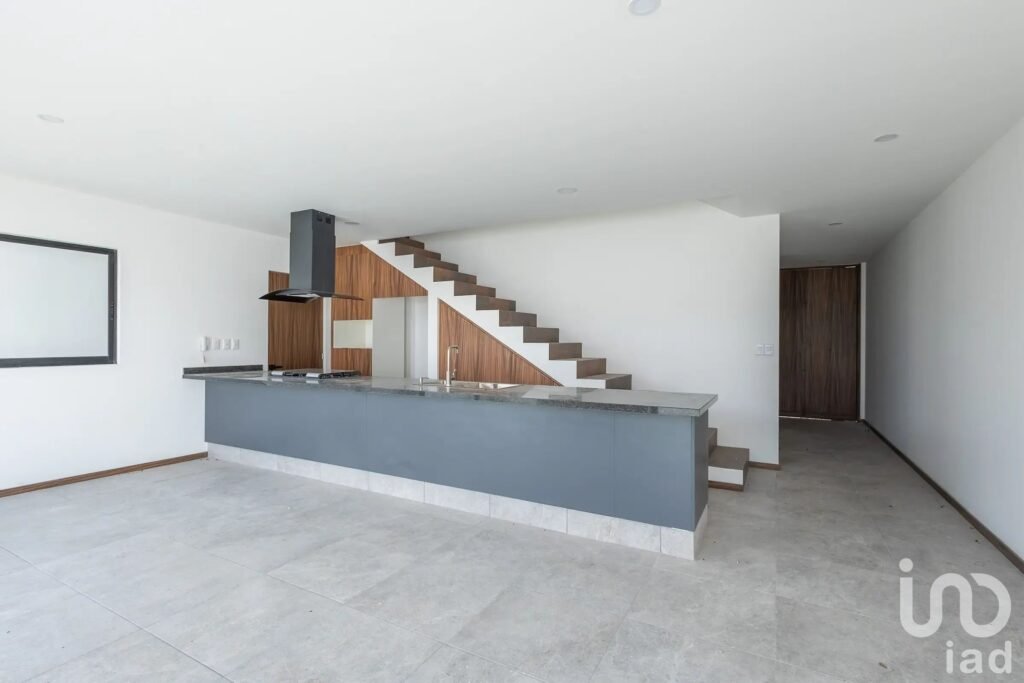 Casa en Haras Puebla | 3 Niveles y Cuarto de Servicio