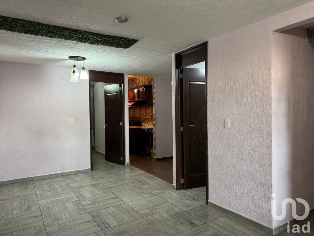 Casa en Venta en Paseos San Martín, Toluca, México