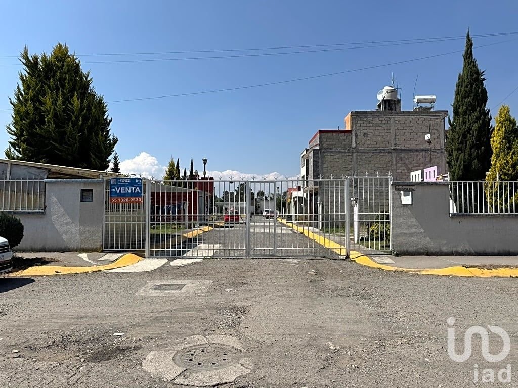 Casa en Venta en Paseos San Martín, Toluca, México Casa en Venta en Paseos San Martín, Toluca, México