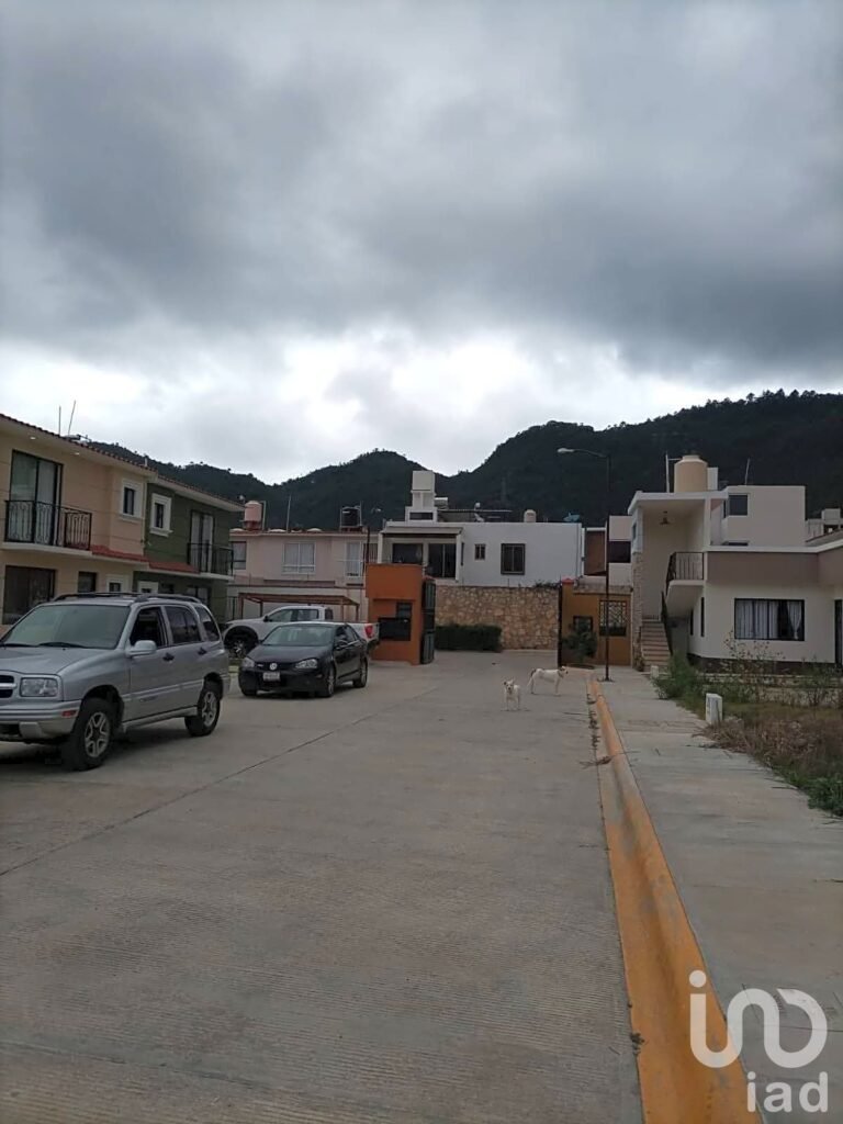 TERRENO EN VENTA, PRIVADA BELMONTE , EXPLANADA DEL CARMEN