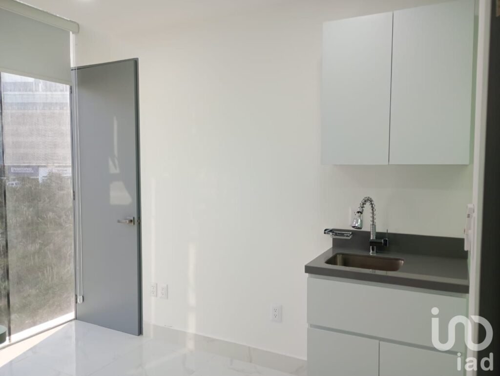 RENTA CONSULTORIO AMUEBLADO SANTA FE CUAJIMALPA CDMX