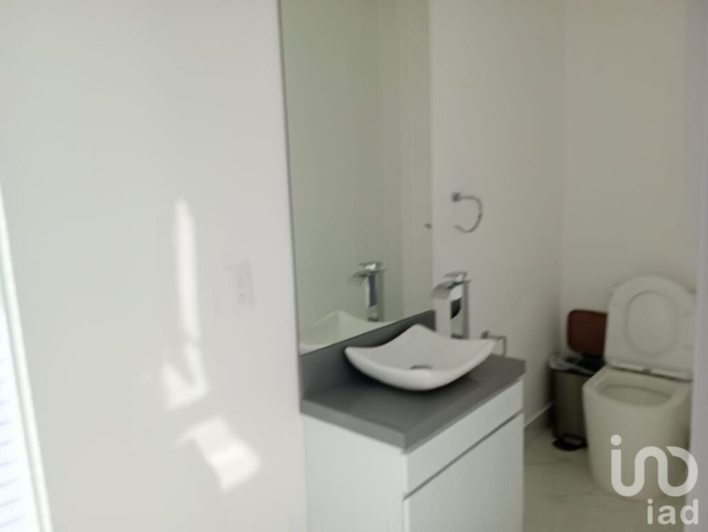 RENTA CONSULTORIO AMUEBLADO SANTA FE CUAJIMALPA CDMX