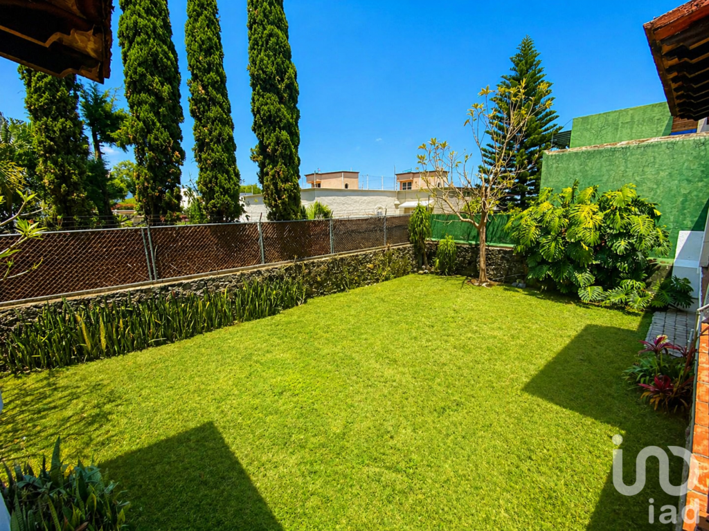 Venta de casa en Lomas de Atzingo, Cuernavaca, Morelos