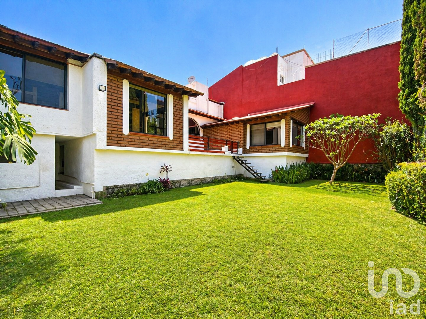 Venta de casa en Lomas de Atzingo, Cuernavaca, Morelos Venta de casa en Lomas de Atzingo, Cuernavaca, Morelos
