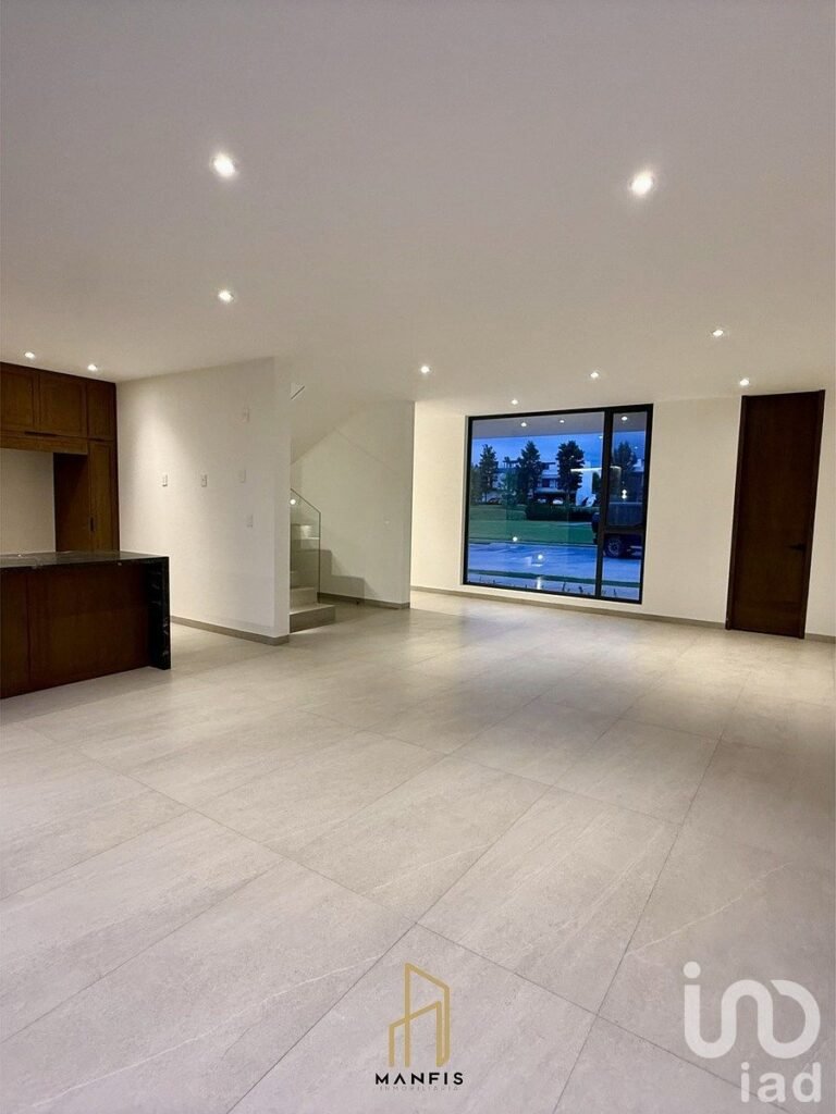 Casa 4  rec. en renta en Privanza, Solares, Zapopan, Ja