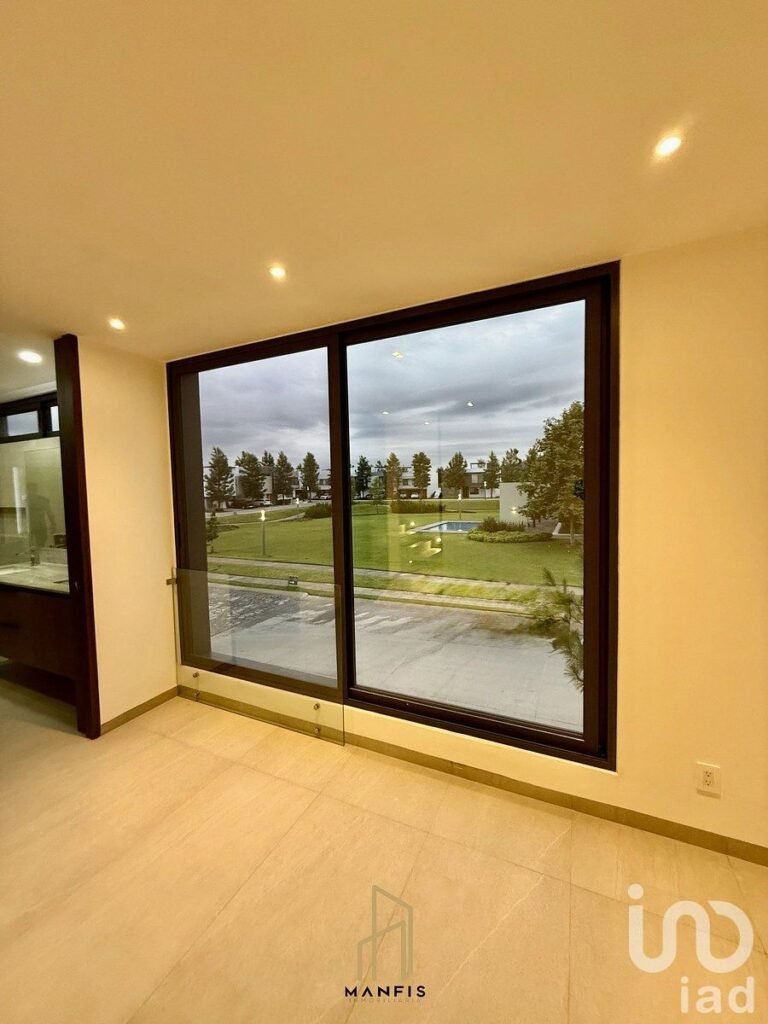 Casa 4  rec. en renta en Privanza, Solares, Zapopan, Ja