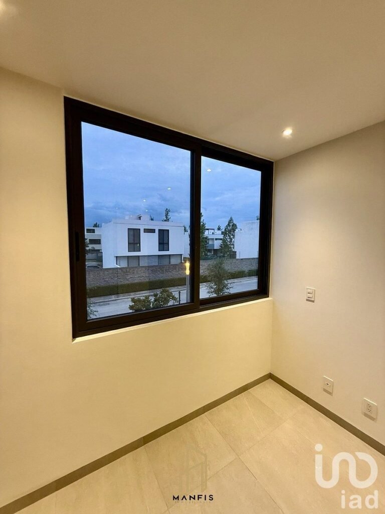 Casa 4  rec. en renta en Privanza, Solares, Zapopan, Ja